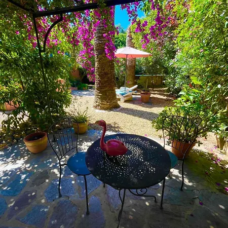 בית נופש Villa Charme